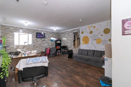 Casa à venda com 312m², 5 quartos e 6 vagas
