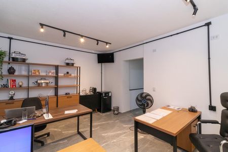 Casa à venda com 5 quartos, 312m² em Jardim Santa Teresinha, São Paulo