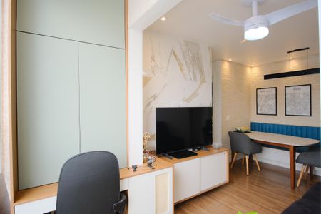 Varanda de apartamento à venda com 2 quartos, 54m² em Guaiauna, São Paulo