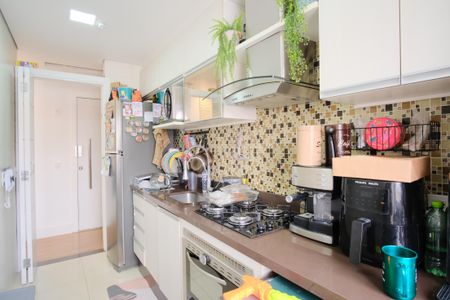 Apartamento à venda com 54m², 2 quartos e 1 vagaCozinha e Área de Serviço