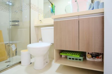 Apartamento à venda com 54m², 2 quartos e 1 vagaBanheiro Social