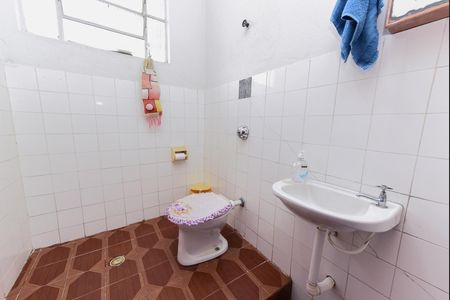 Casa à venda com 360m², 6 quartos e 3 vagasBanheiro 1