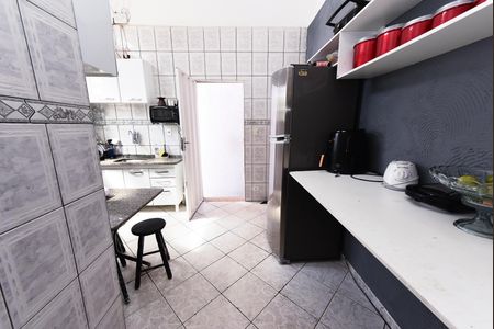 Casa à venda com 360m², 6 quartos e 3 vagasCozinha