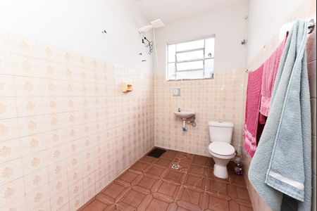 Casa à venda com 360m², 6 quartos e 3 vagasBanheiro