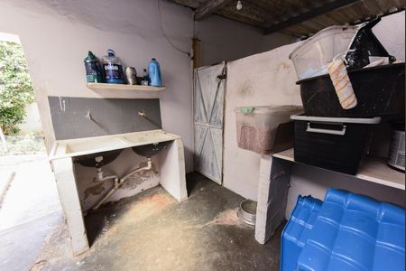 Casa à venda com 360m², 6 quartos e 3 vagasLavanderia