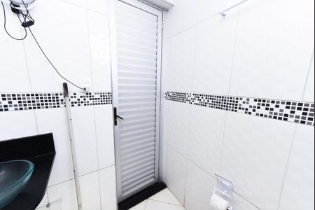 Casa à venda com 360m², 6 quartos e 3 vagasBanheiro