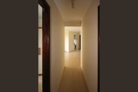 Apartamento para alugar com 52m², 2 quartos e 1 vagaCorredor