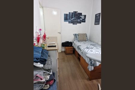 Quarto  de casa para alugar com 3 quartos, 325m² em Vila Antonina, São Paulo