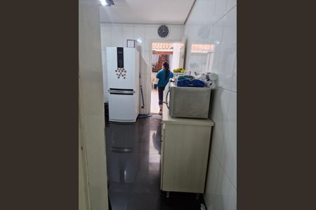 Casa para alugar com 325m², 3 quartos e 4 vagas Casa para alugar com 325m², 3 quartos e 4 vagasCozinha