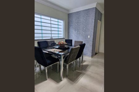 Sala de casa para alugar com 3 quartos, 325m² em Vila Antonina, São Paulo