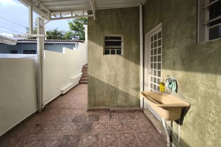 Casa para alugar com 205m², 3 quartos e 1 vagaÁrea de Serviço