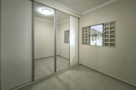 Casa para alugar com 205m², 3 quartos e 1 vagaQuarto 2