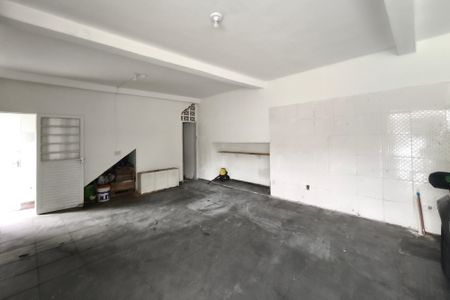 Casa para alugar com 205m², 3 quartos e 1 vagaQuintal - Garagem