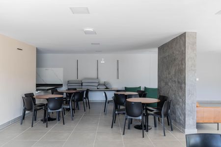 Apartamento à venda com 59m², 3 quartos e 2 vagas Apartamento à venda com 59m², 3 quartos e 2 vagasÁrea comum - Salão de festas