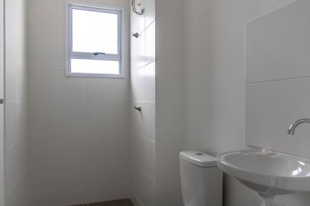 Apartamento à venda com 59m², 3 quartos e 2 vagas Apartamento à venda com 59m², 3 quartos e 2 vagasBanheiro Social