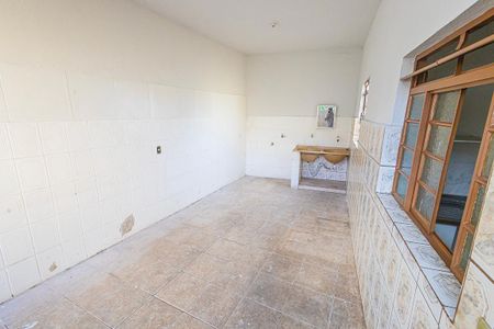 Casa para alugar com 80m², 3 quartos e sem vagaArea de serviço