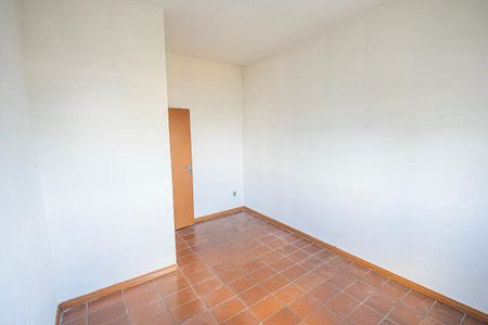 Quarto 1 de casa para alugar com 3 quartos, 80m² em Glória, Belo Horizonte