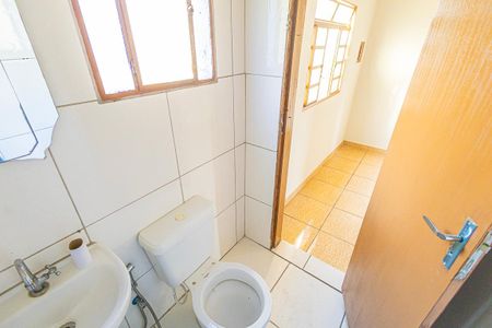 Casa para alugar com 80m², 3 quartos e sem vagaBanheiro