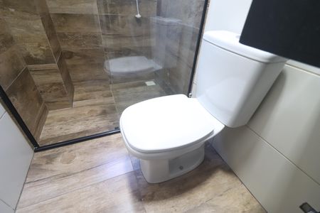 Banheiro de kitnet/studio para alugar com 1 quarto, 30m² em Vila Nova, Novo Hamburgo