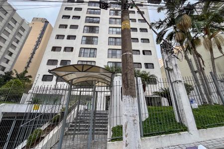 Apartamento para alugar com 98m², 4 quartos e 1 vagaFachada