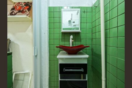 Casa para alugar com 97m², 2 quartos e sem vagaBanheiro