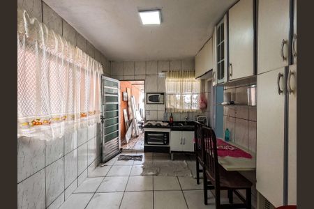 Casa para alugar com 97m², 2 quartos e sem vagaCozinha