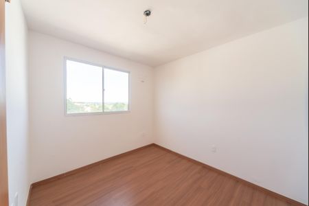 Quarto 1 de apartamento para alugar com 2 quartos, 42m² em Jardim Krahe, Viamão