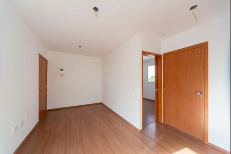 Sala de apartamento para alugar com 2 quartos, 42m² em Jardim Krahe, Viamão