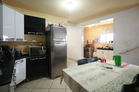 Casa à venda com 65m², 3 quartos e 2 vagas Casa à venda com 65m², 3 quartos e 2 vagasSala de de Jantar