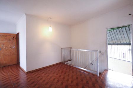 Casa à venda com 65m², 3 quartos e 2 vagas Casa à venda com 65m², 3 quartos e 2 vagasSala - Piso Superior