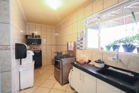 Casa à venda com 65m², 3 quartos e 2 vagas Casa à venda com 65m², 3 quartos e 2 vagasCozinha e Área de Serviço