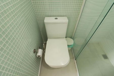 Apartamento à venda com 67m², 2 quartos e 1 vagaBanheiro da Suíte