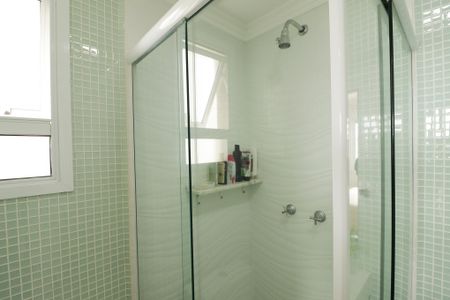 Apartamento à venda com 67m², 2 quartos e 1 vagaBanheiro da Suíte