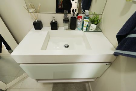 Apartamento à venda com 67m², 2 quartos e 1 vagaBanheiro Social