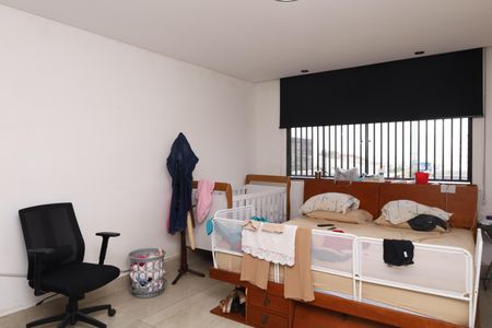 Casa para alugar com 300m², 6 quartos e 3 vagasQuarto 6 - Suíte