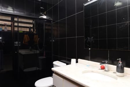 Casa para alugar com 300m², 6 quartos e 3 vagasBanheiro 3 - Suíte (Quarto 3)