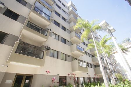 Apartamento para alugar com 116m², 3 quartos e 1 vagaFachada do Bloco