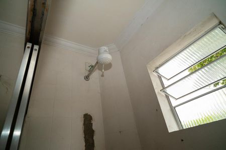 Casa para alugar com 160m², 4 quartos e 2 vagasBanheiro 1