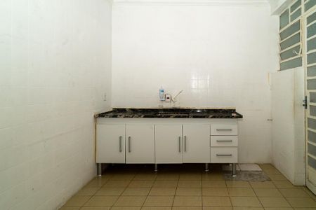 Casa para alugar com 160m², 4 quartos e 2 vagasCozinha