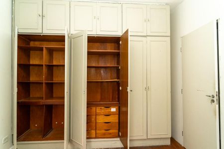 Casa para alugar com 160m², 4 quartos e 2 vagasQuarto 2