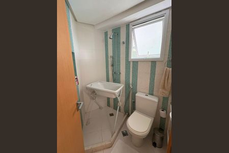 Apartamento para alugar com 154m², 3 quartos e 2 vagasBanheiro