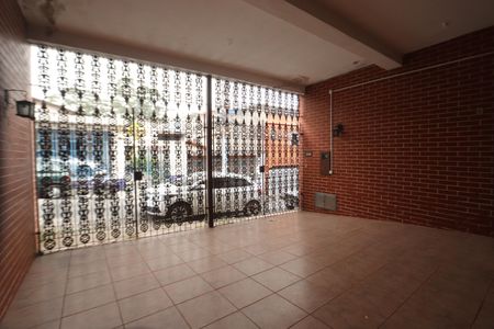 Garagem de casa à venda com 3 quartos, 133m² em Chácara Belenzinho, São Paulo