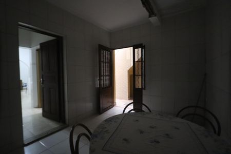 Casa à venda com 133m², 3 quartos e 2 vagasCopa
