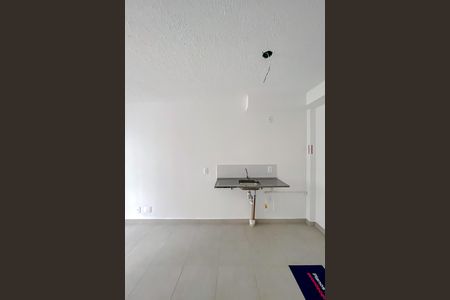 Apartamento à venda com 28m², 1 quarto e sem vaga Apartamento à venda com 28m², 1 quarto e sem vagaCozinha e Área de Serviço