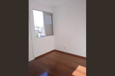 Sala de apartamento para alugar com 3 quartos, 70m² em Alto Barroca, Belo Horizonte