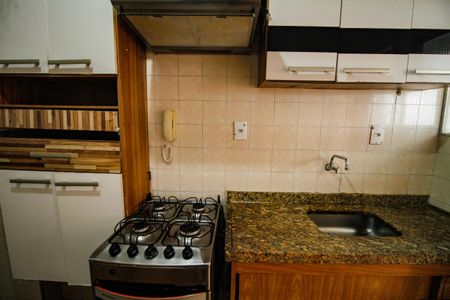 Apartamento para alugar com 83m², 2 quartos e 1 vagaCozinha