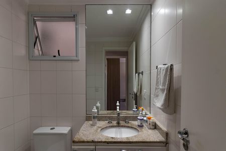Apartamento à venda com 94m², 3 quartos e 2 vagasBanheiro