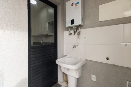 Apartamento para alugar com 55m², 2 quartos e 1 vagaÁrea de Serviço 