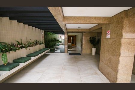 Apartamento para alugar com 70m², 2 quartos e 1 vaga