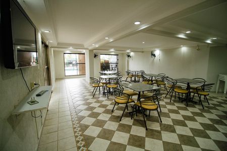 Apartamento para alugar com 70m², 2 quartos e 1 vaga